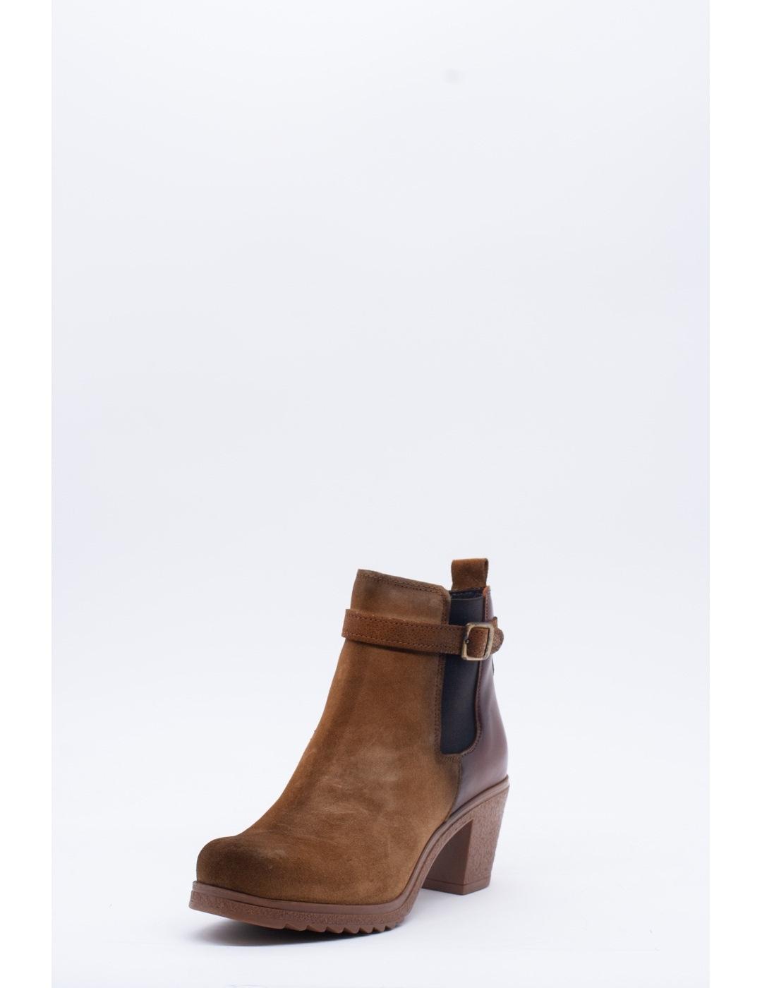 30780 CUMBIA BOTIN CUERO TACON