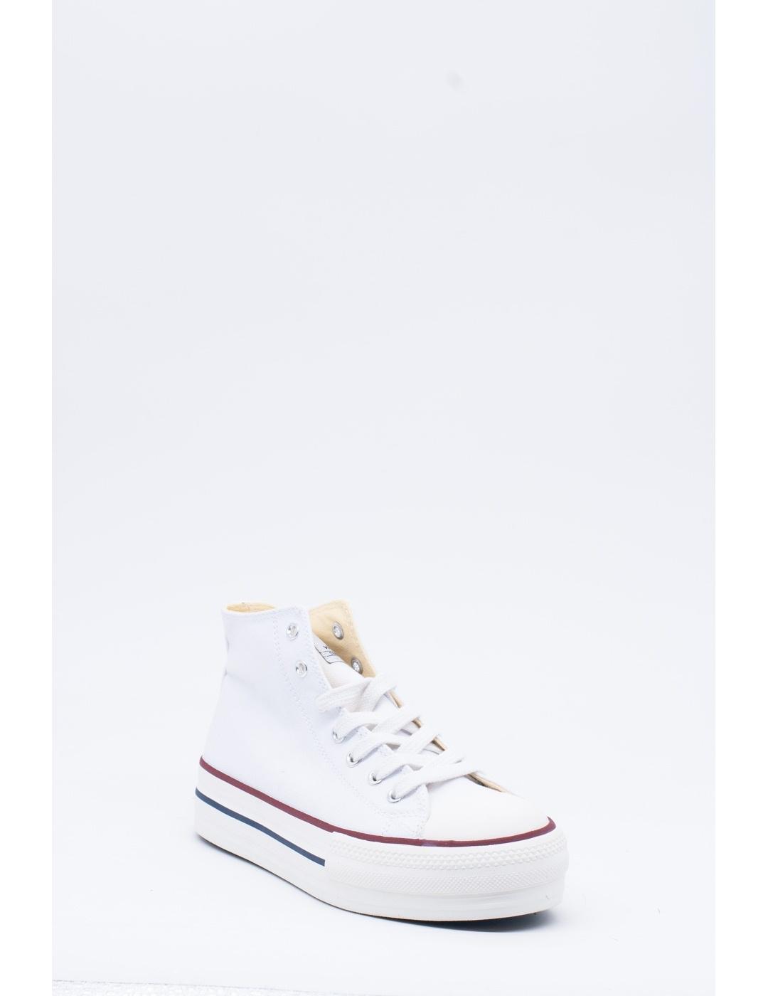 Zapatilla deportiva Tribu de Victoria blanca