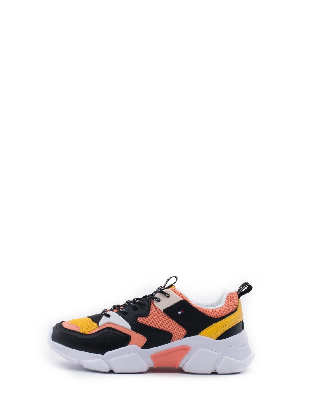 Zapatilla Tommy FW04695 coral/negro para mujer