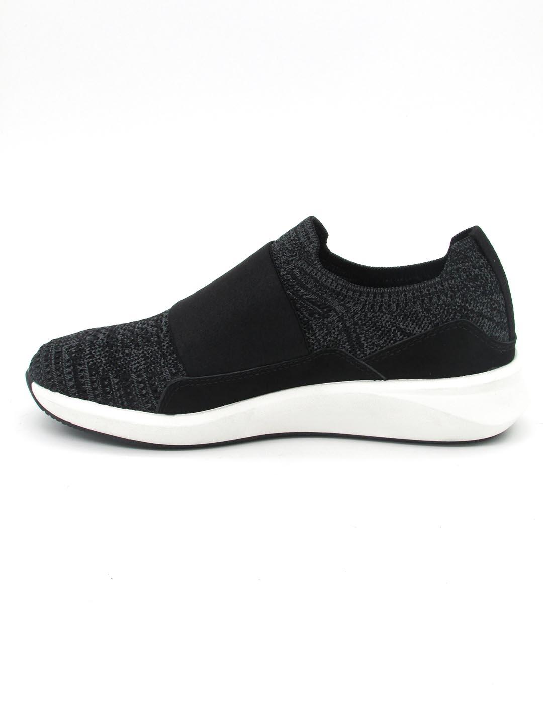 Deportivo Clarks Un Rio Knit negro para mujer