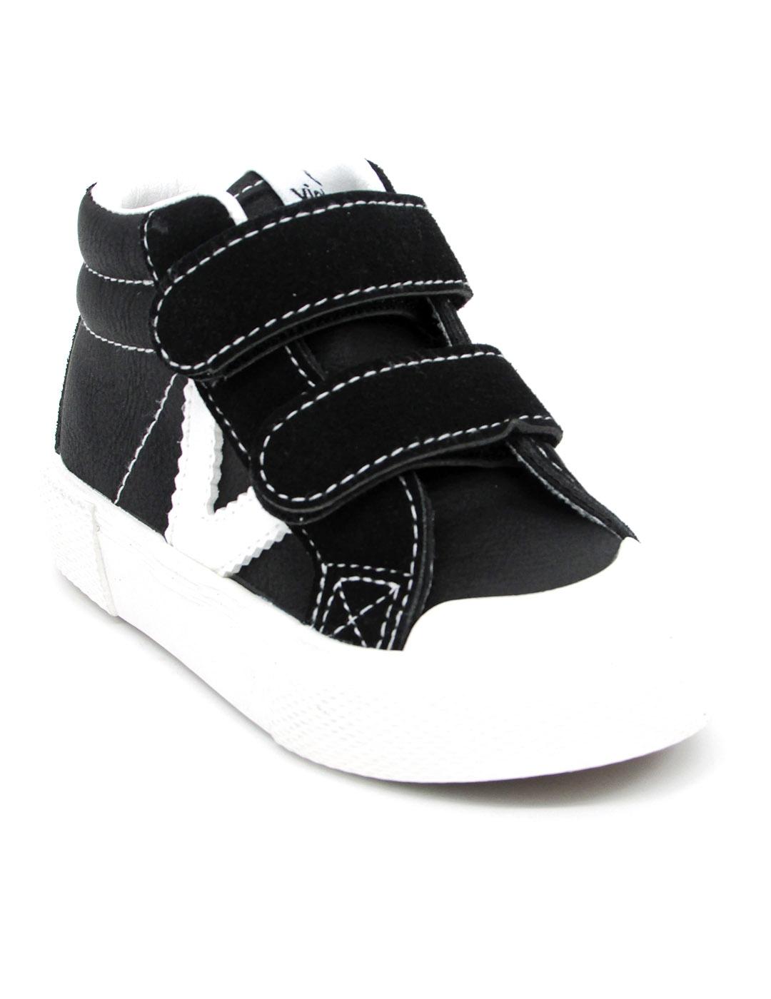 Zapatilla Deportiva tribu de Victoria negro