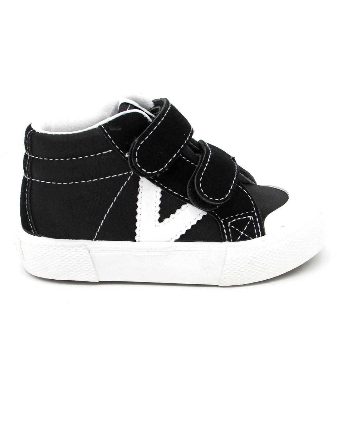 Zapatilla Deportiva tribu de Victoria negro