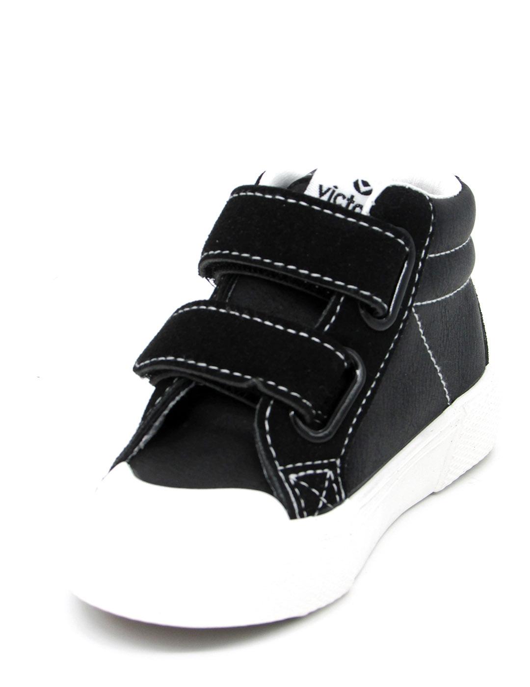 Zapatilla Deportiva tribu de Victoria negro