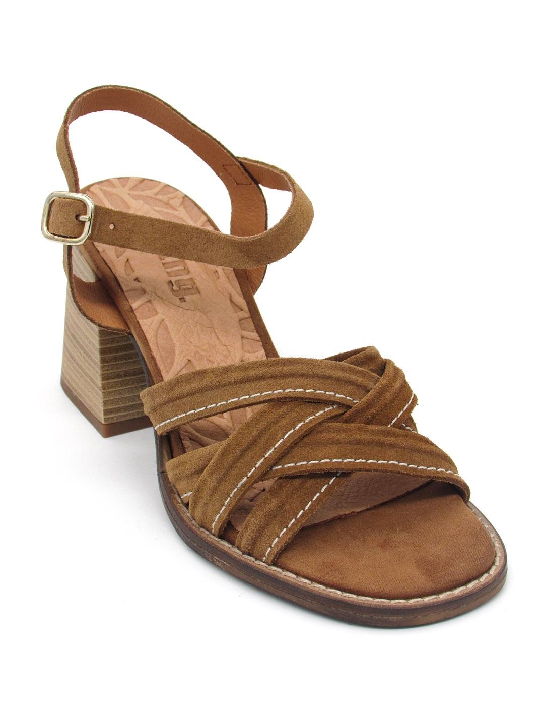 Sandalia Mustang 50549 marron para mujer