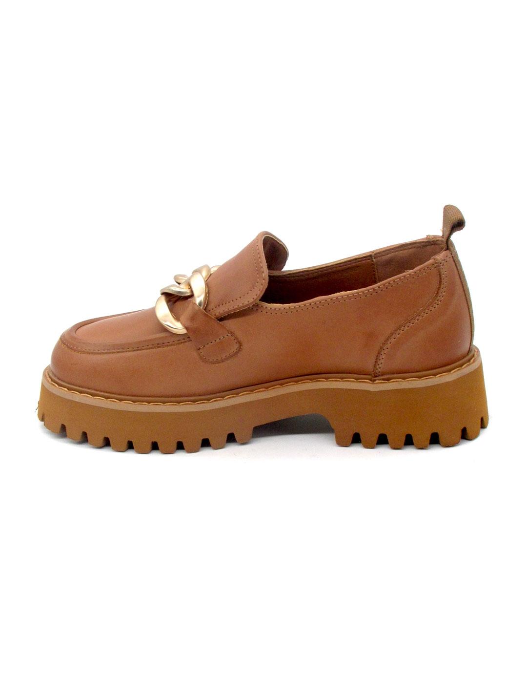 Mocasín Carmela 161061 camel para mujer