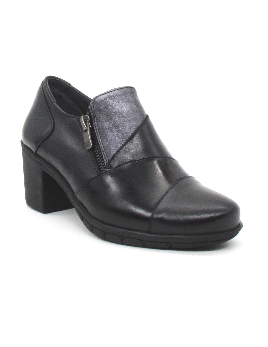 Zapato Fluchos F1802 negro para mujer