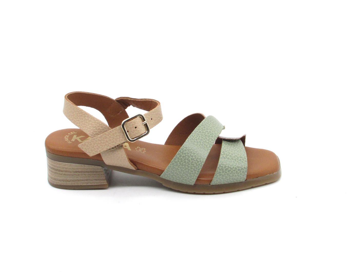 Sandalia Kaola 26732 verde para mujer