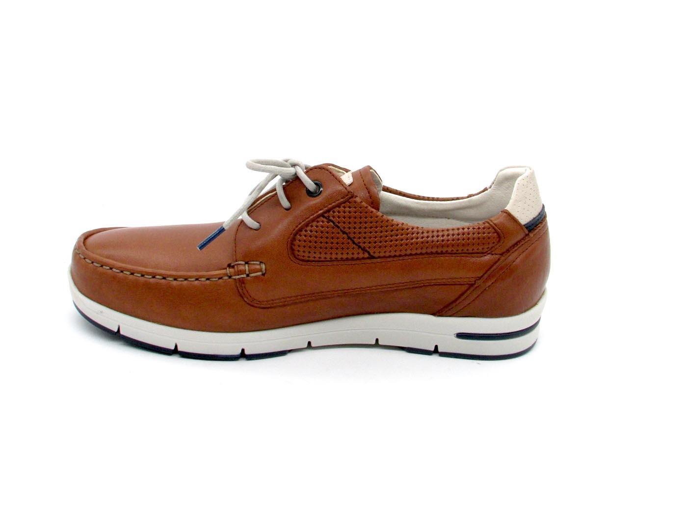 Zapato Fluchos F1695 de color cuero para hombre