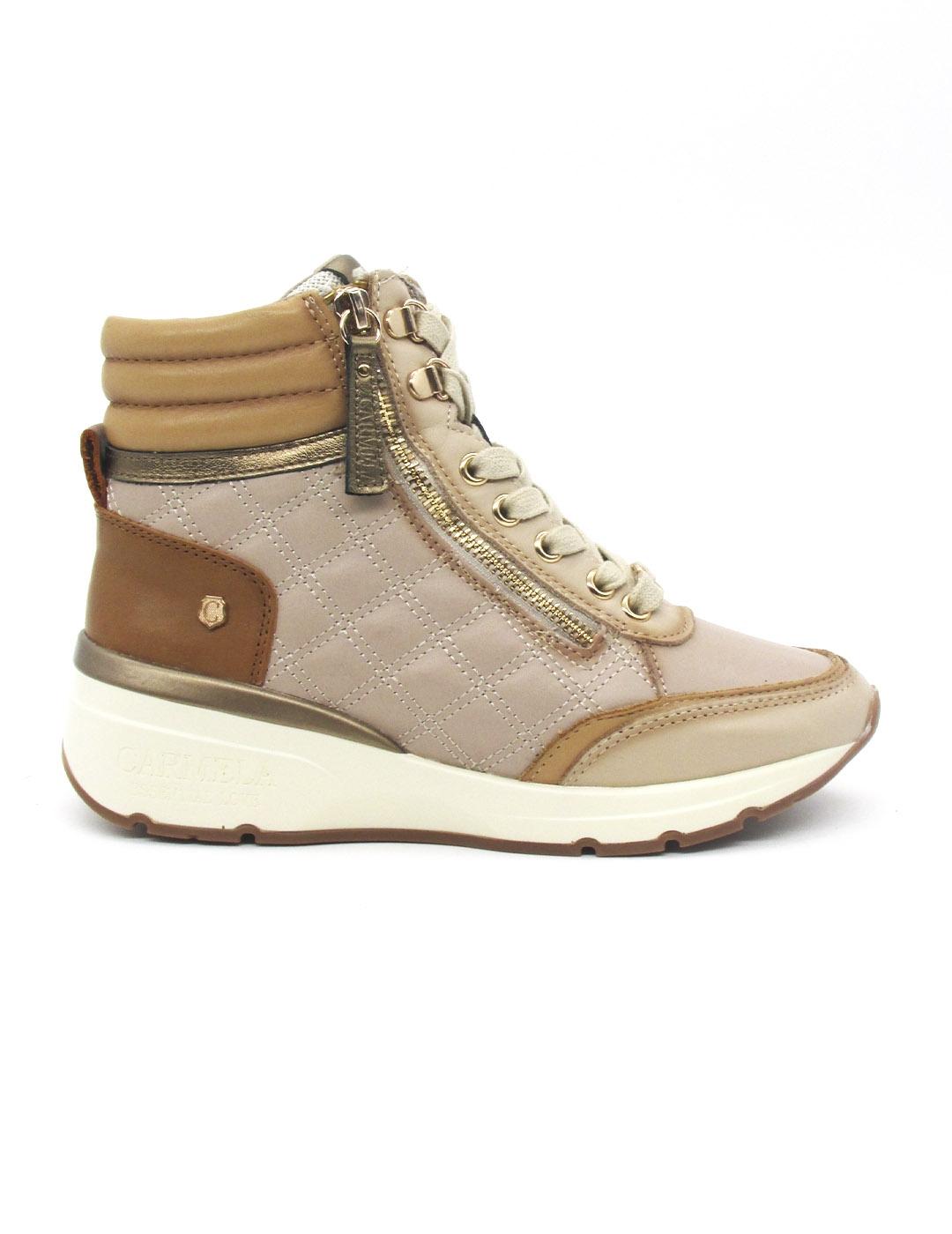 Botín Carmela 161821 beige para mujer