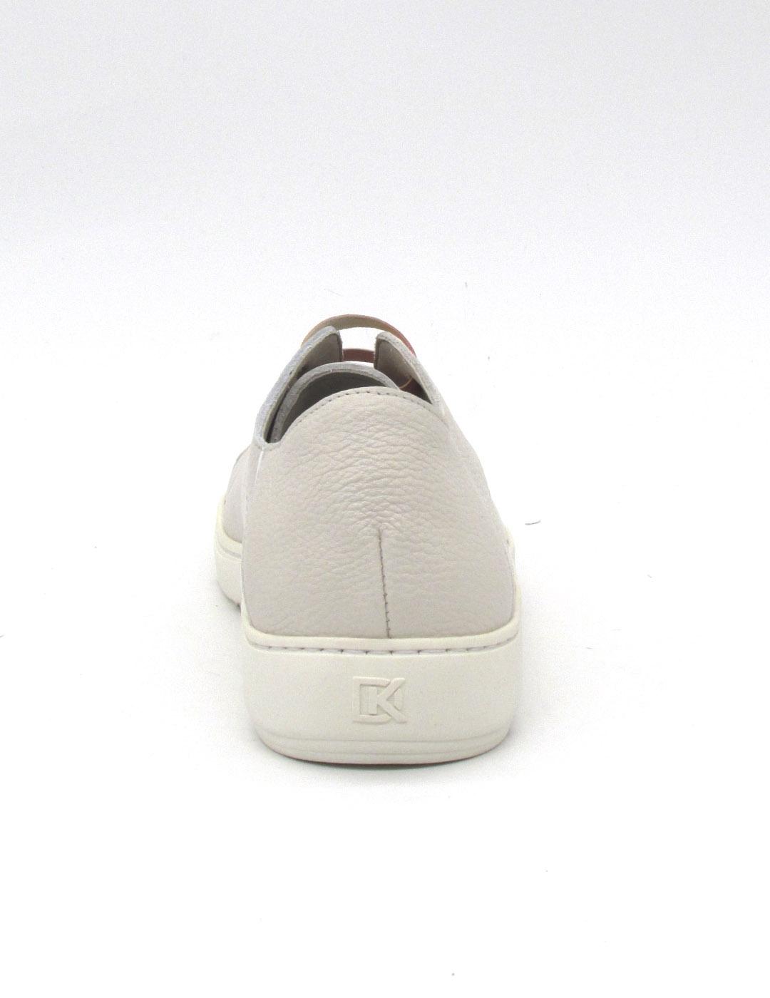 Zapato Dorking D9499 de color blanco para mujer