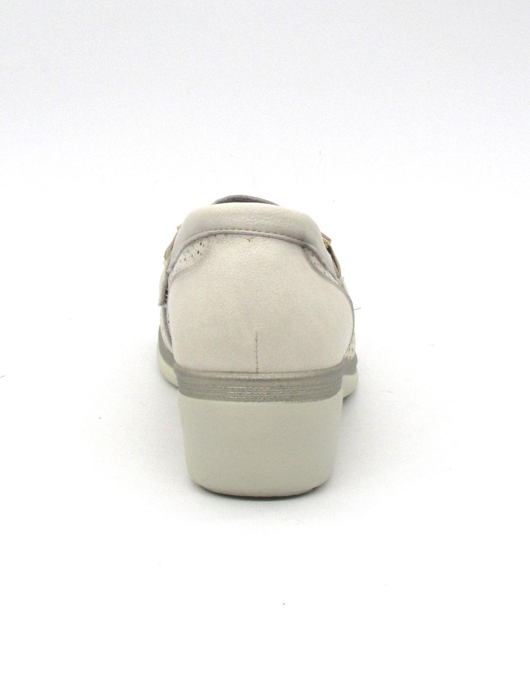 Zapato Khloe FLEXPIES 201 color hielo para mujer