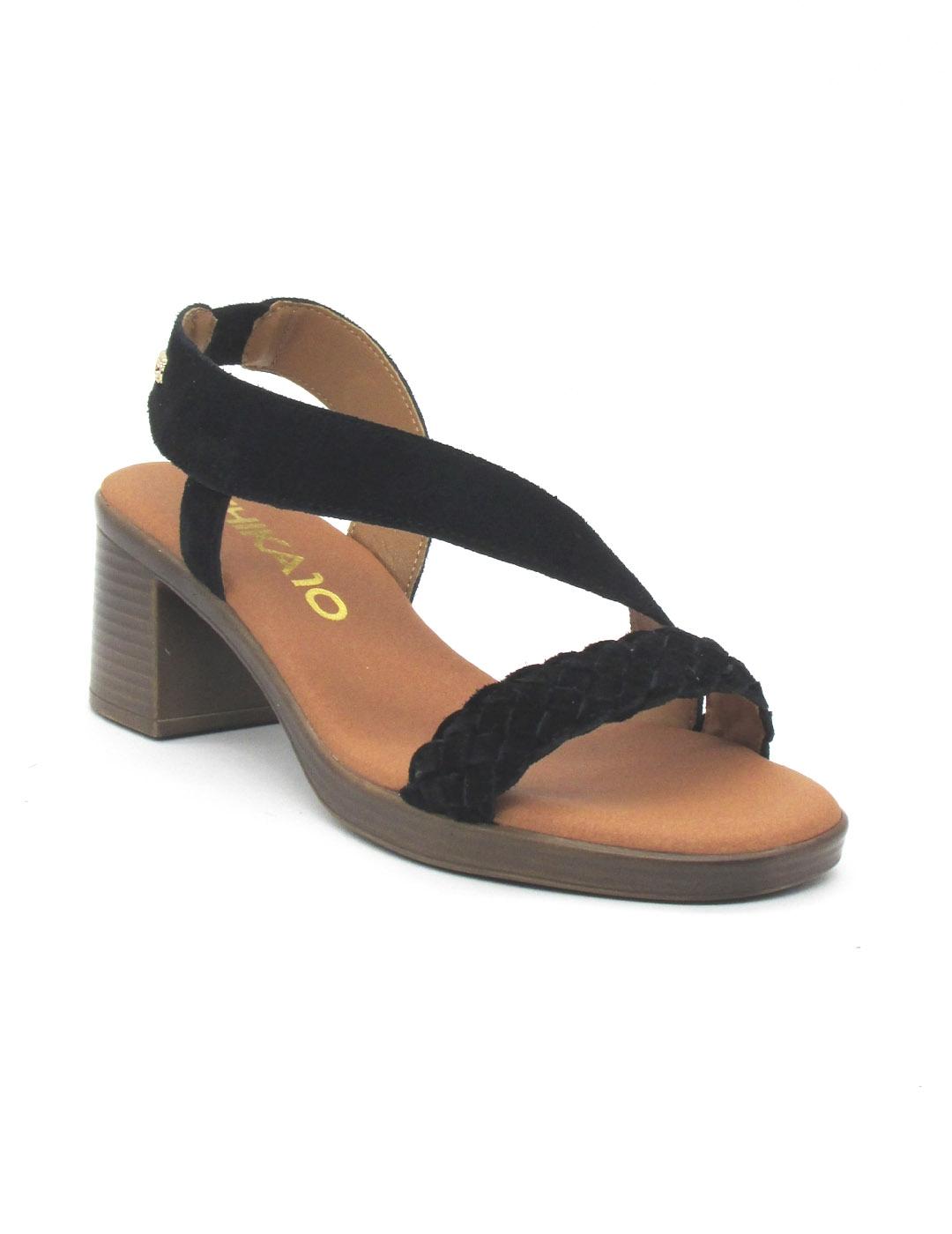 NEW GOTICA 11 CHIKA 10 SANDALIA NEGRO TACON