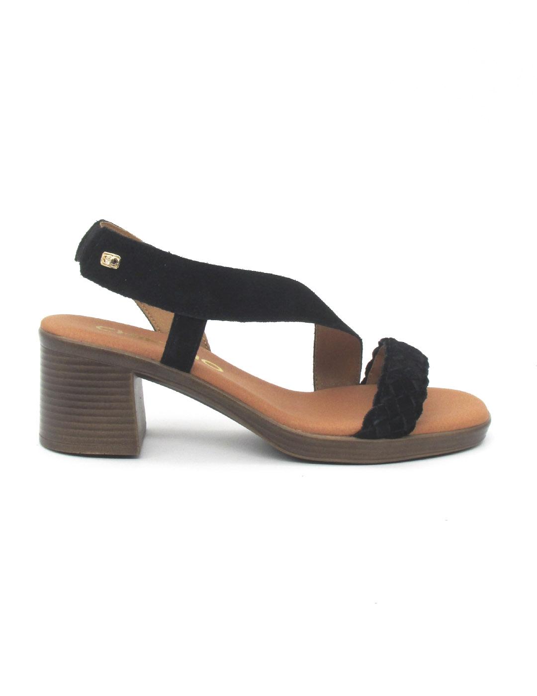 NEW GOTICA 11 CHIKA 10 SANDALIA NEGRO TACON