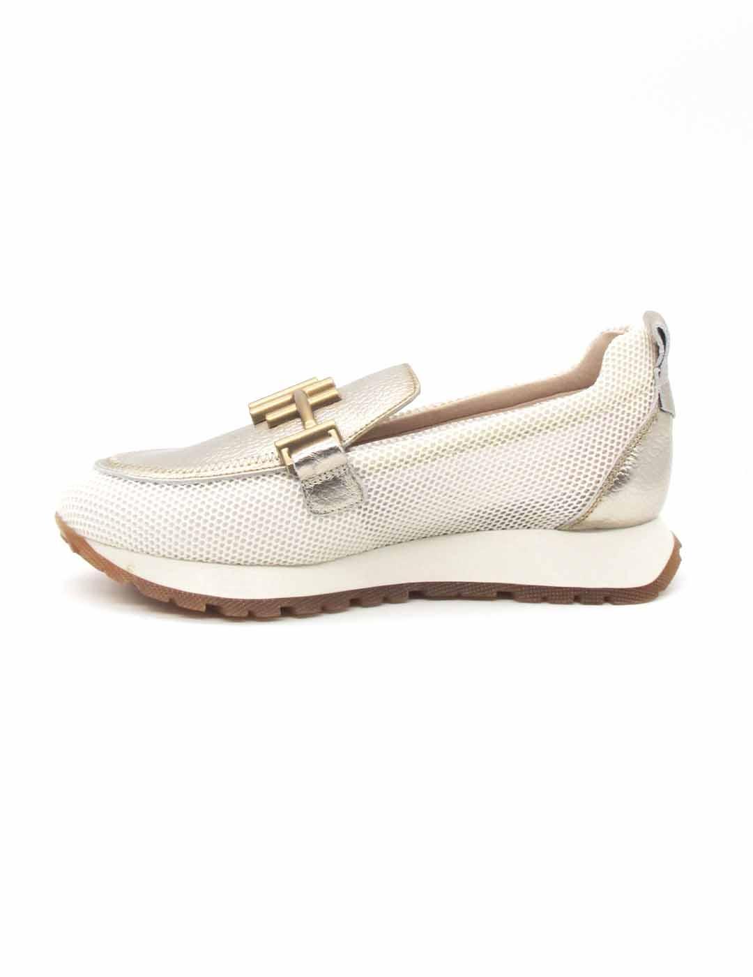 Mocasín Hispanitas HV253919 color blanco/dorado para mujer