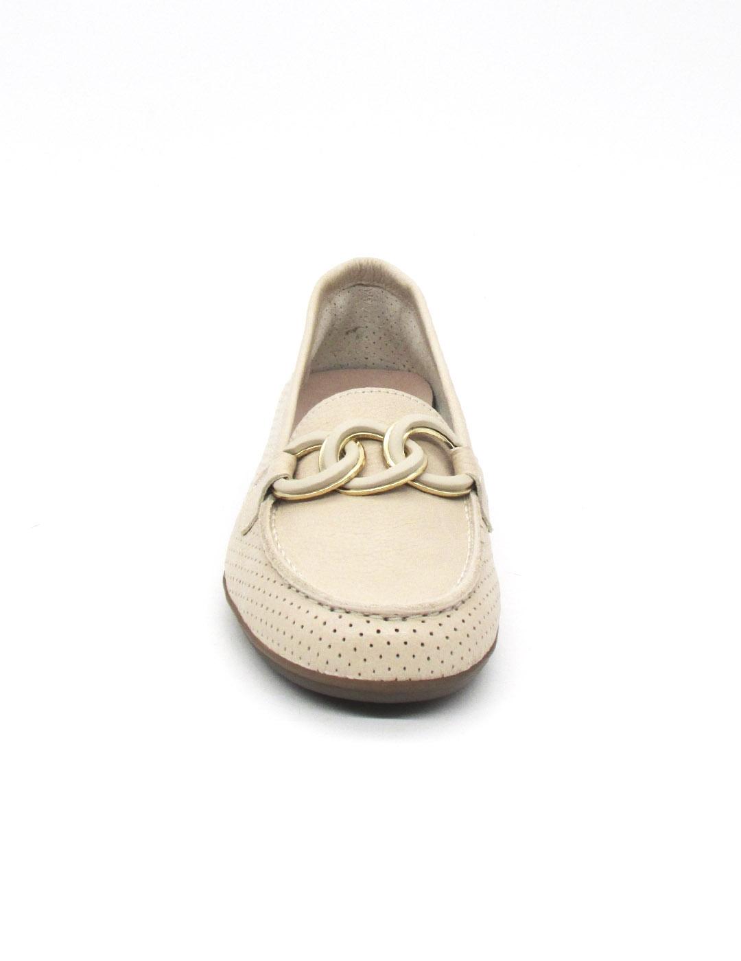 Mocasín 24HRS 26456 de color beige para mujer