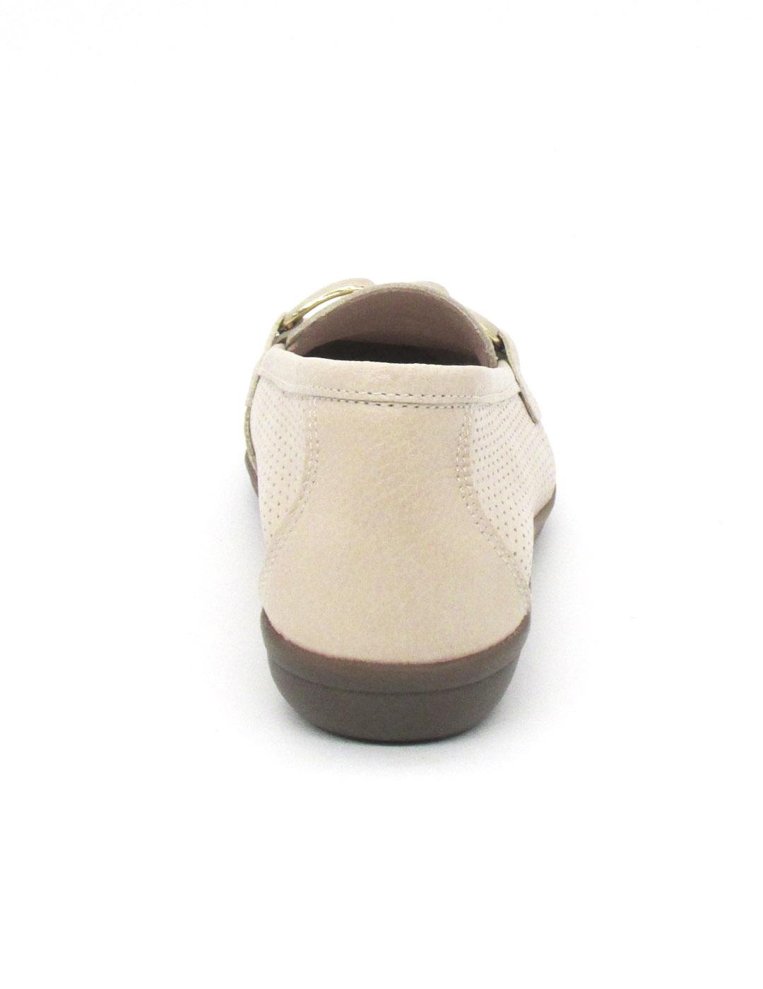 Mocasín 24HRS 26456 de color beige para mujer