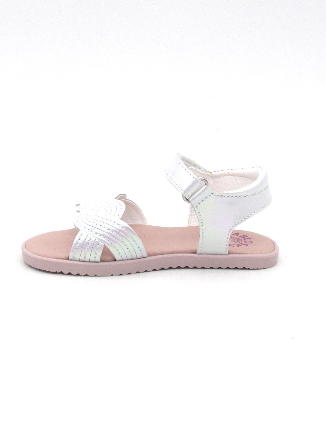 Sandalia Pablosky 443008 de color blanco para niña