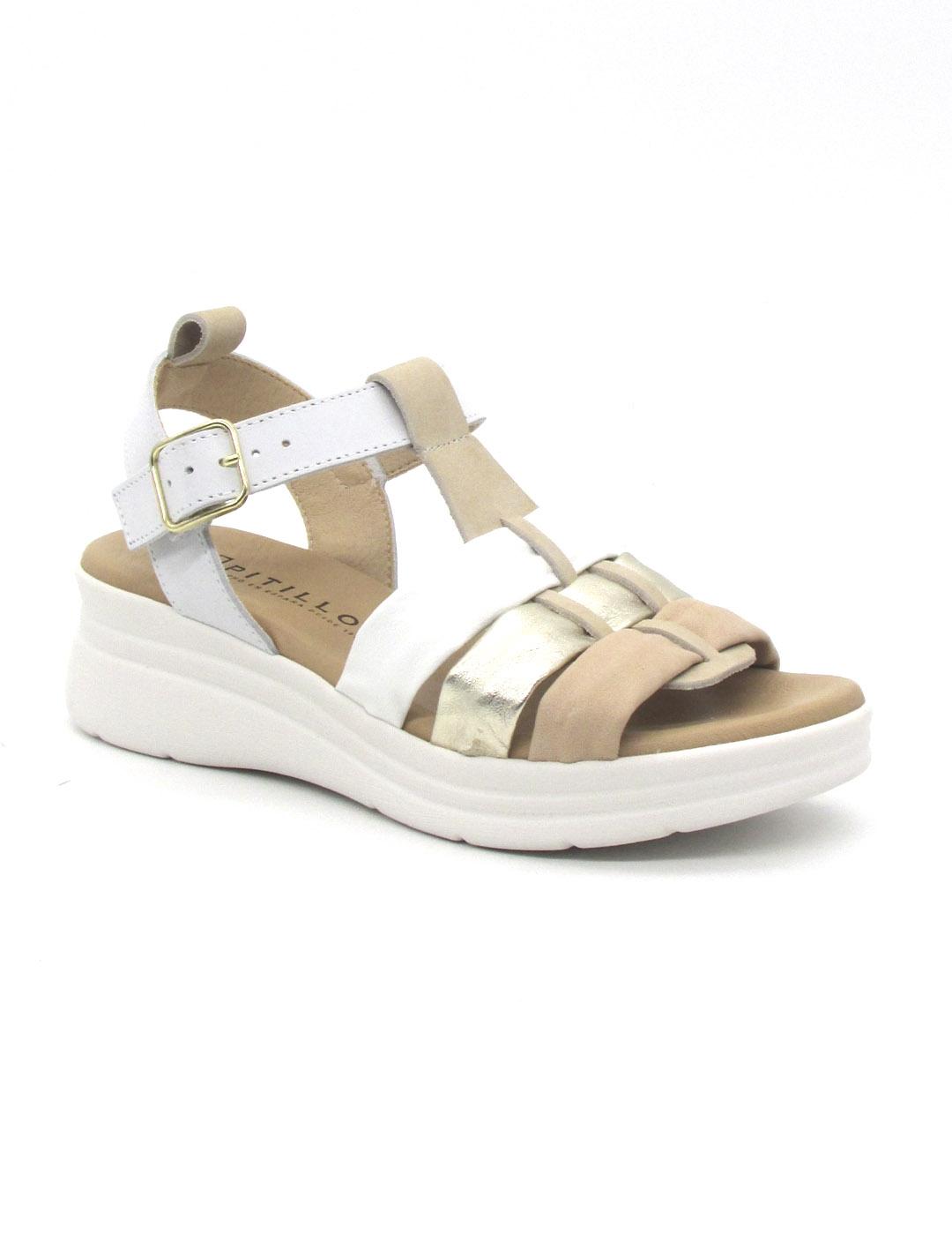 Sandalia Pitillos 10614 de color blanco con cuña