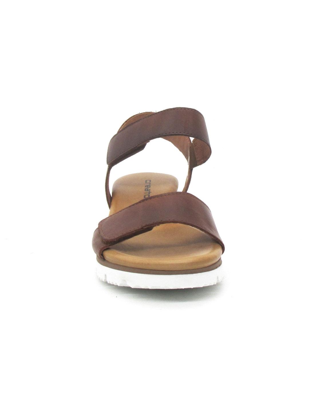 Sandalia Creator IB22445 de color brandy para mujer