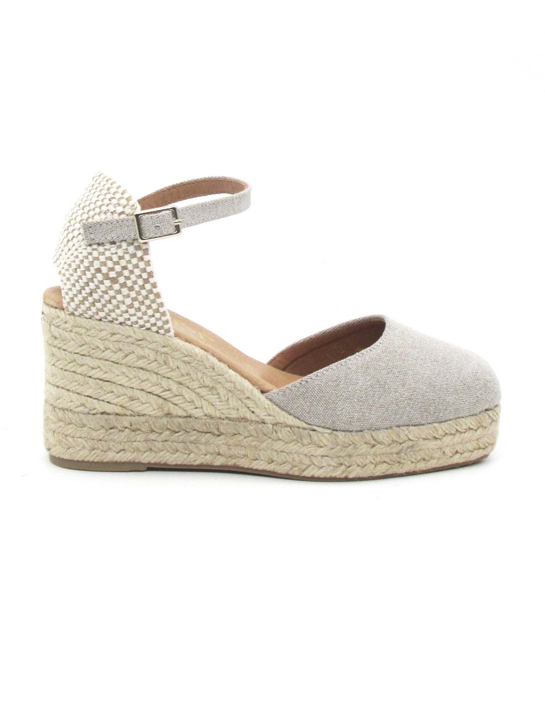 Alpargata Maybe FIONA de color gris con cuña