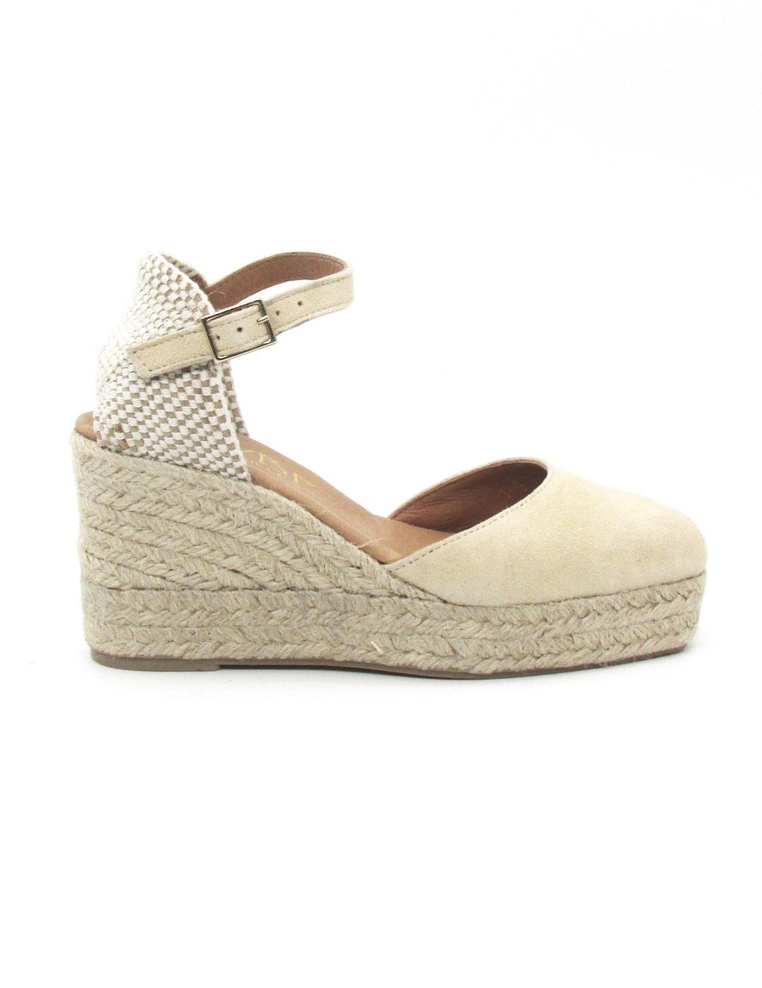 Alpargata Maybe FIONA de color beige con cuña para mujer
