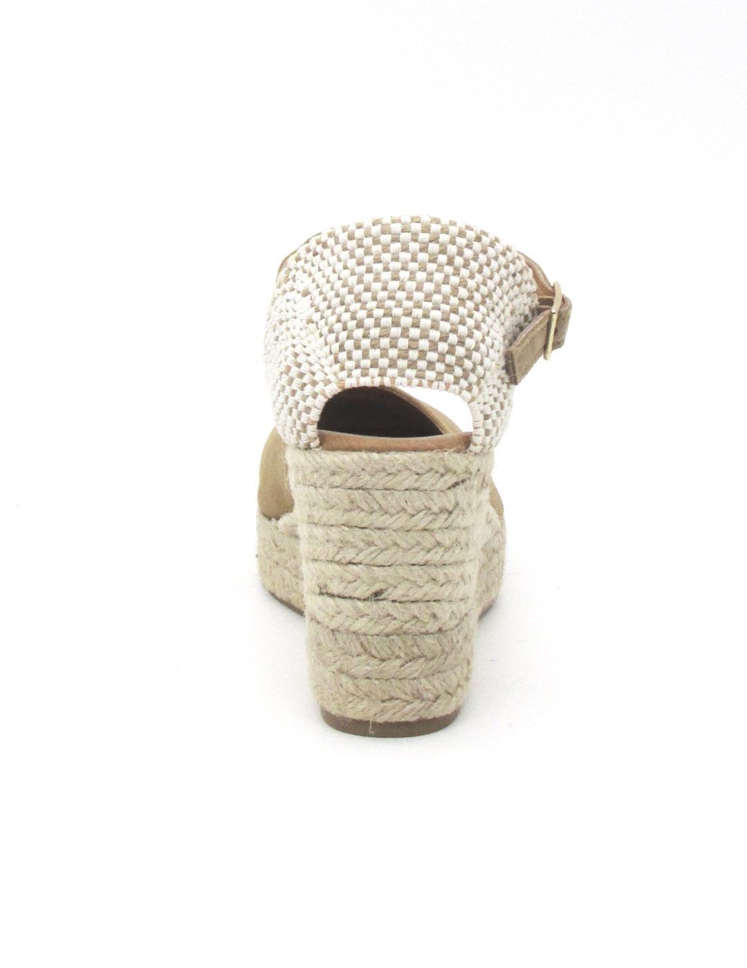 Alpargata Maybe FIONA de color camel con cuña para mujer