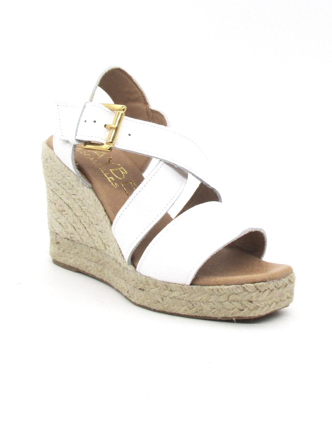 Sandalia Maybe FAITH de color blanco con cuña para mujer