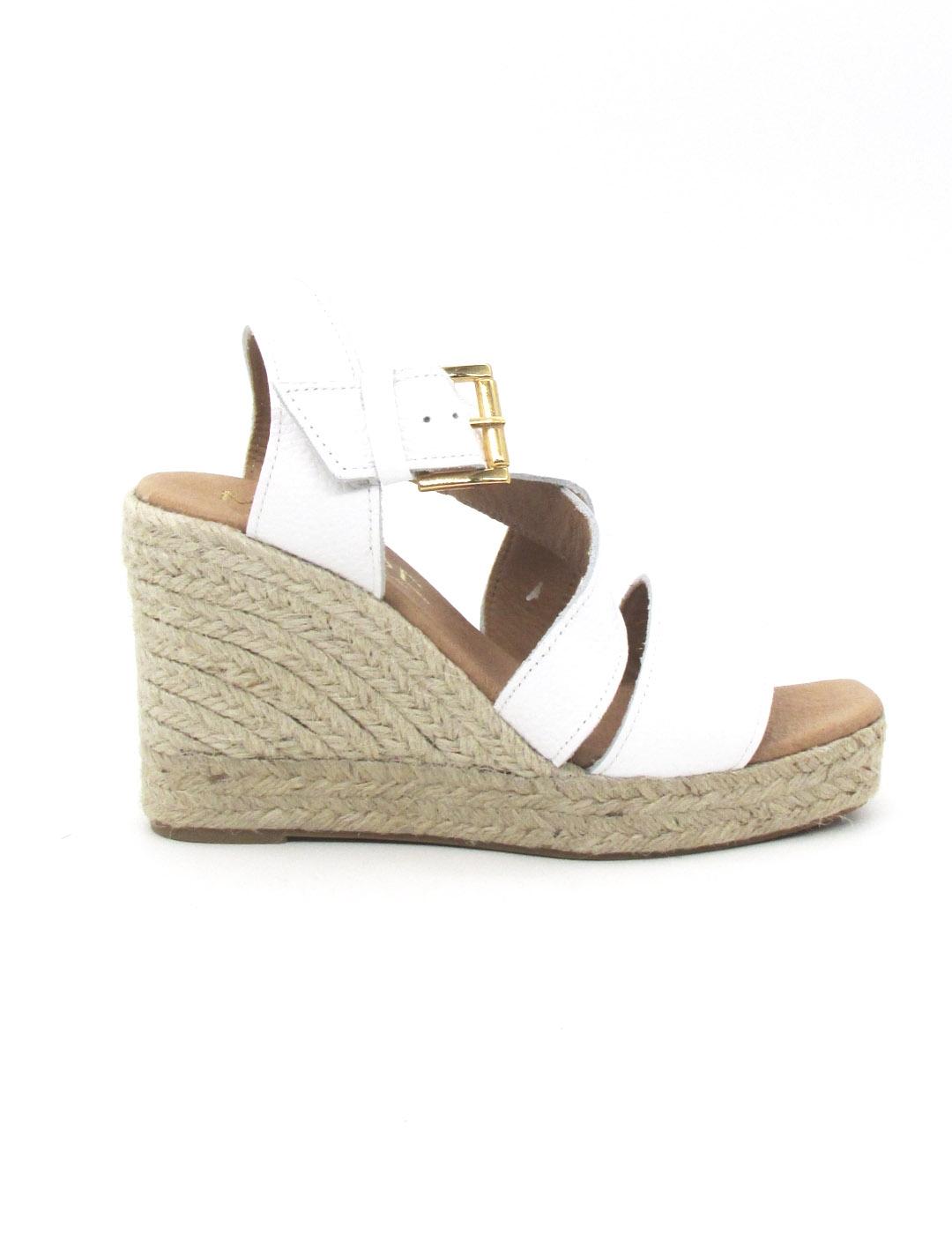 Sandalia Maybe FAITH de color blanco con cuña para mujer