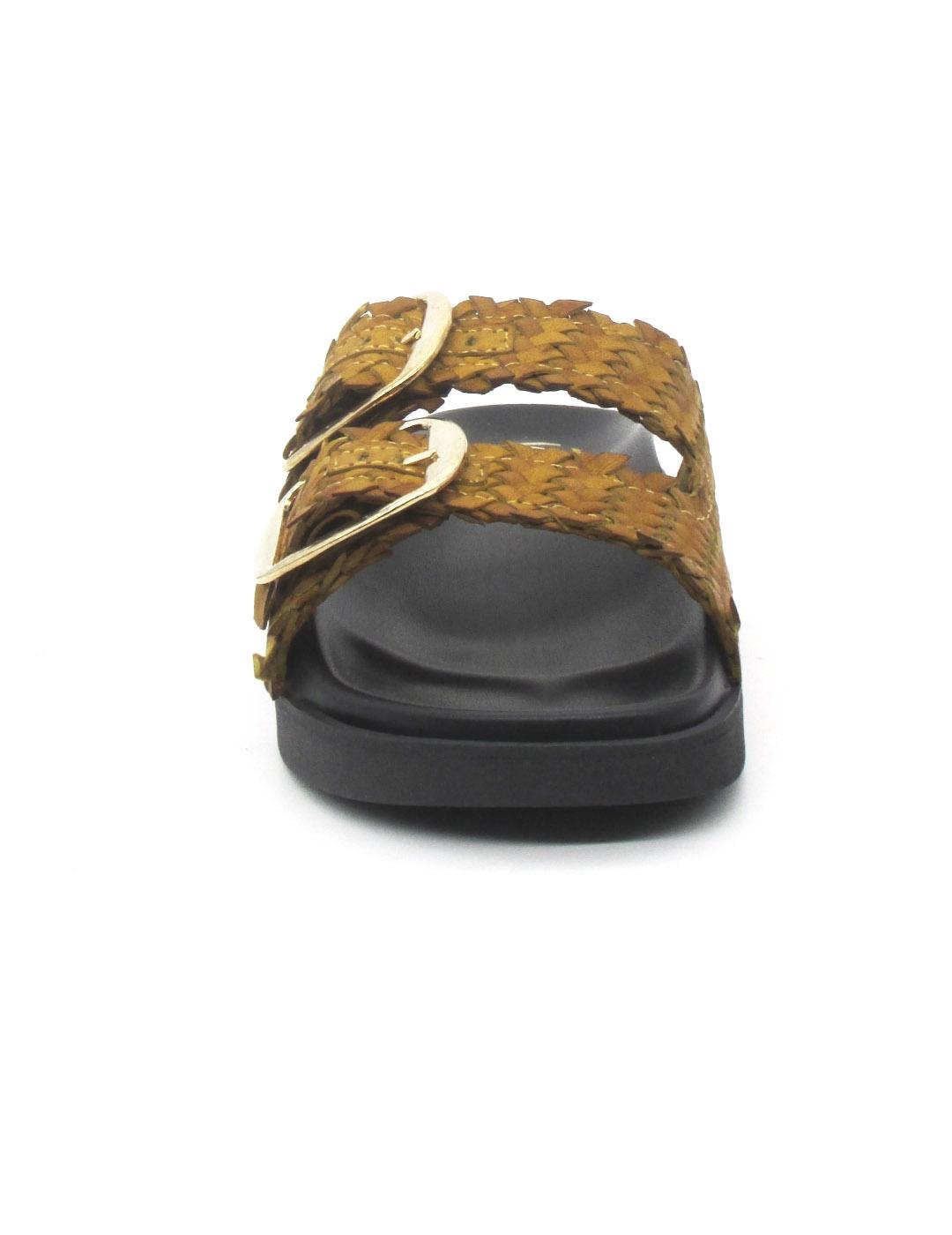 Sandalia Bio Wikers R-64787 de color mostaza para mujer