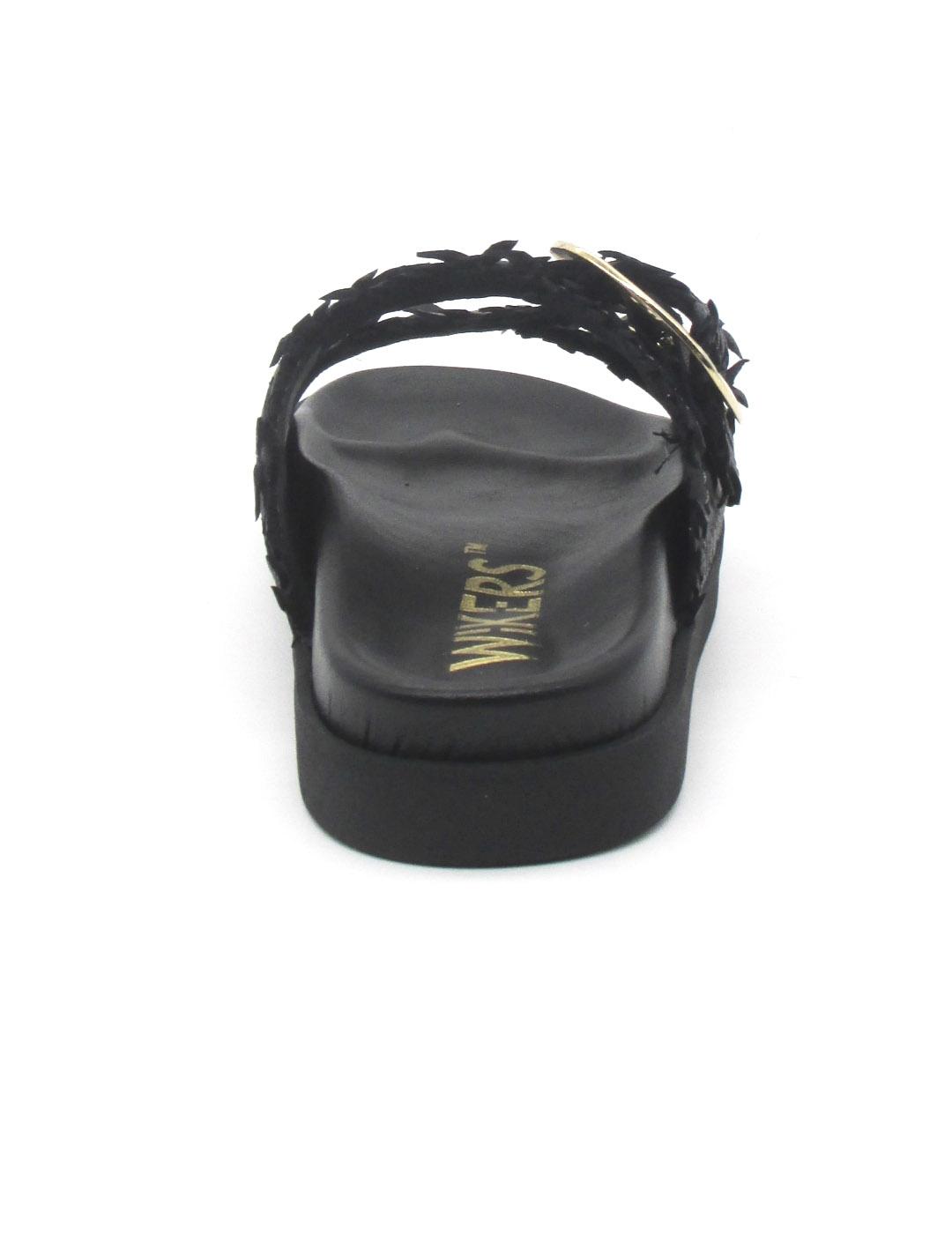 Sandalia Bio Wikers R-64787 de color negro para mujer