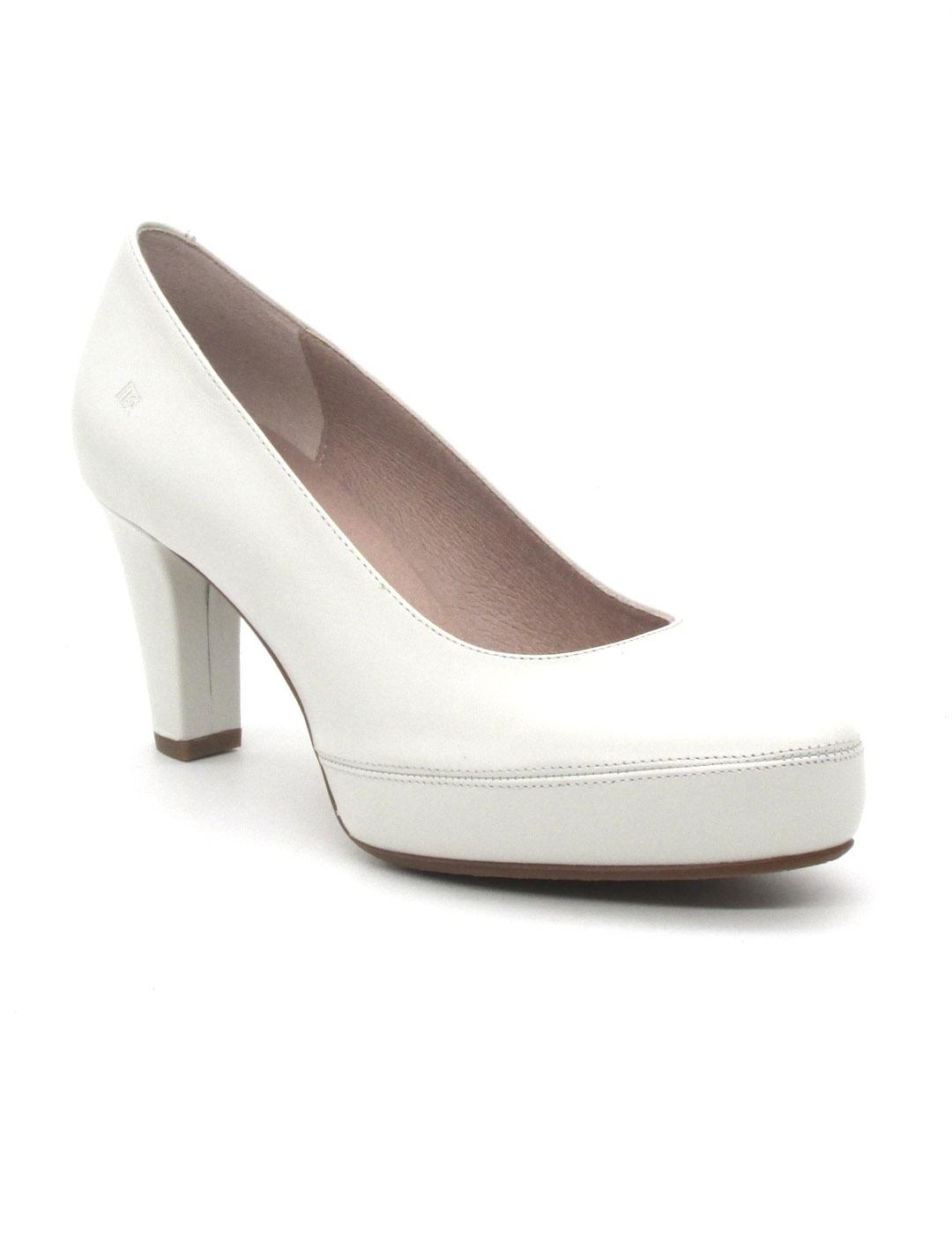 Zapato Dorking D5794 corte salón de color hielo para mujer