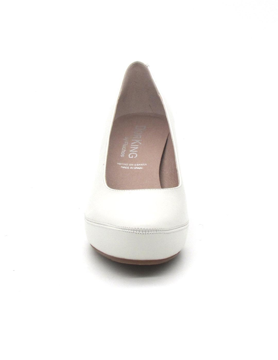 Zapato Dorking D5794 corte salón de color hielo para mujer