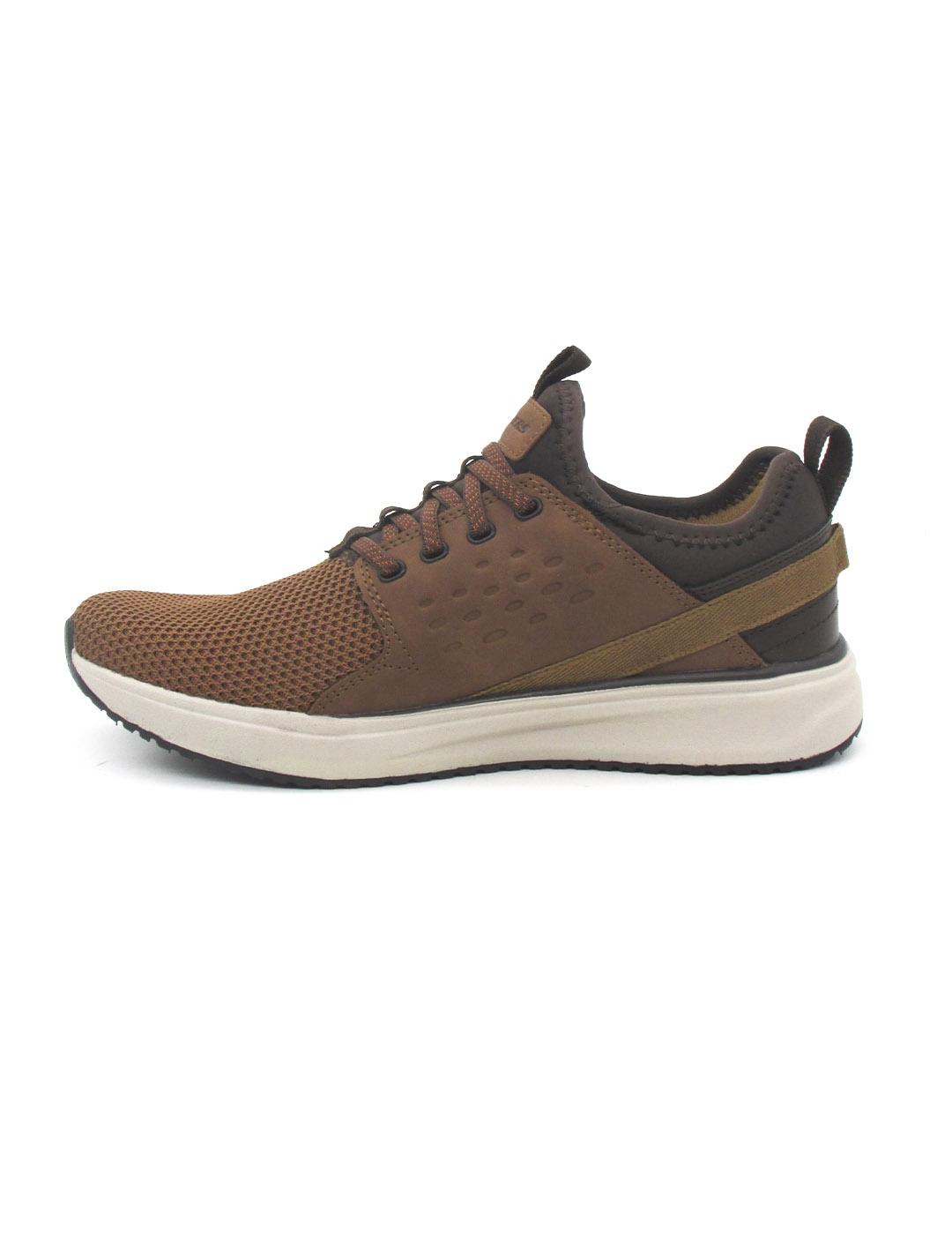 Zapatilla Skechers 210242/TAN de color marrón para hombre