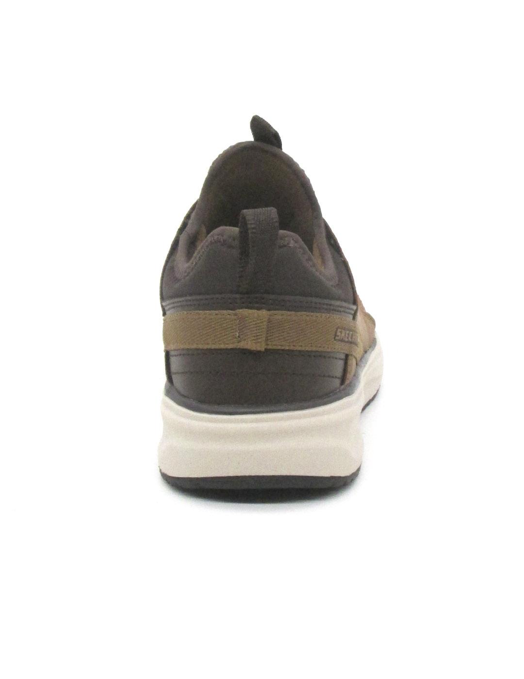 Zapatilla Skechers 210242/TAN de color marrón para hombre