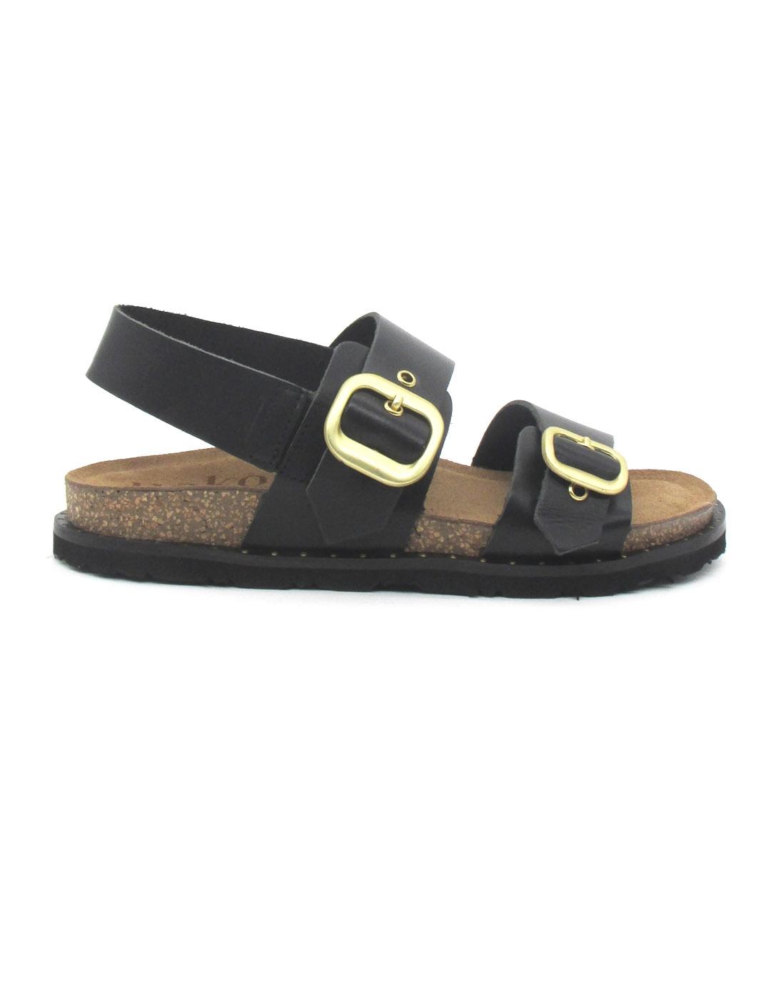 Sandalia Yokono BOLUS-252 de color negro plana para mujer