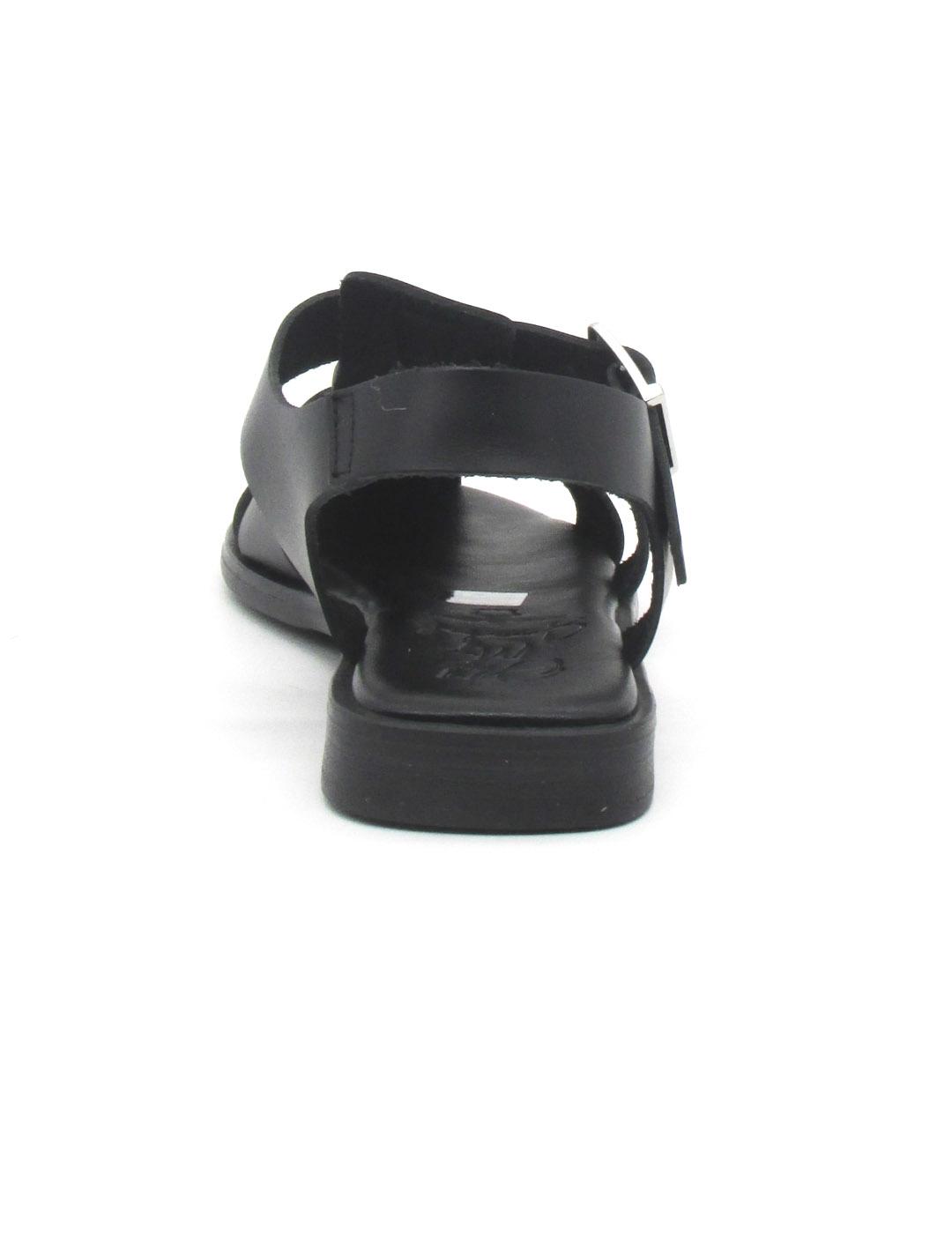 Sandalia Oh My Sandals 5582 de color negro para mujer