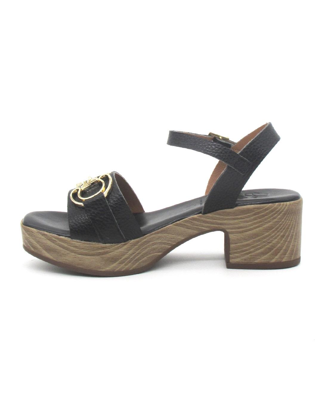 Sandalia Oh My Sandals 5626 de color negro mujer