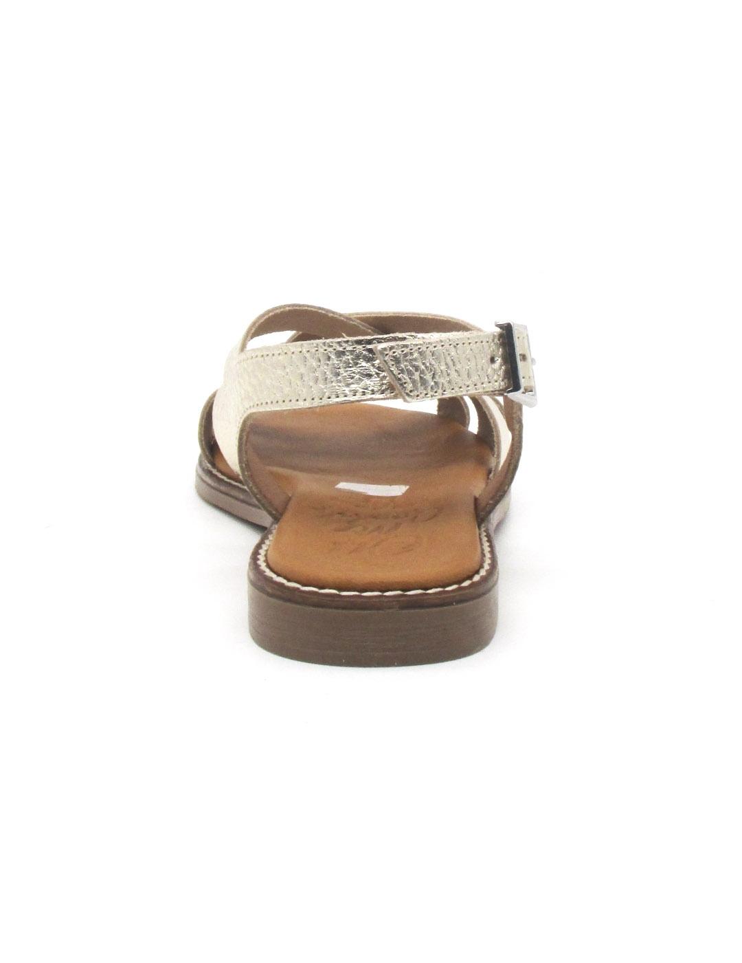 Sandalia Oh My Sandals 5573 de color champán para mujer