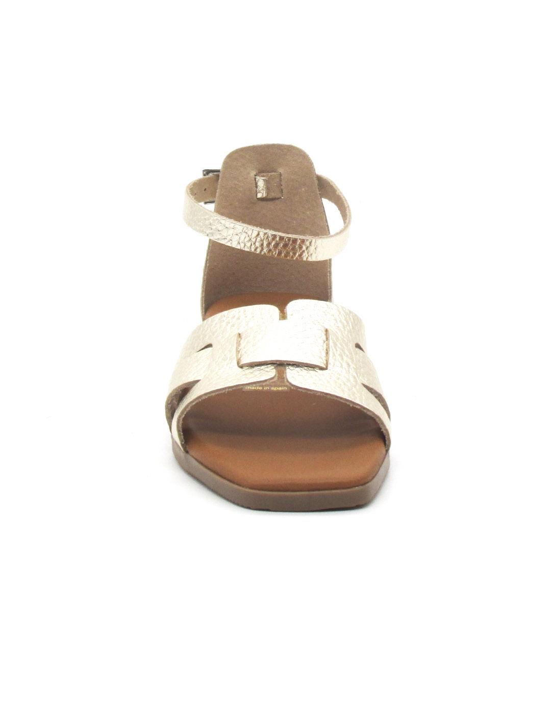 Sandalia Oh My Sandals 5601 de color champán para mujer