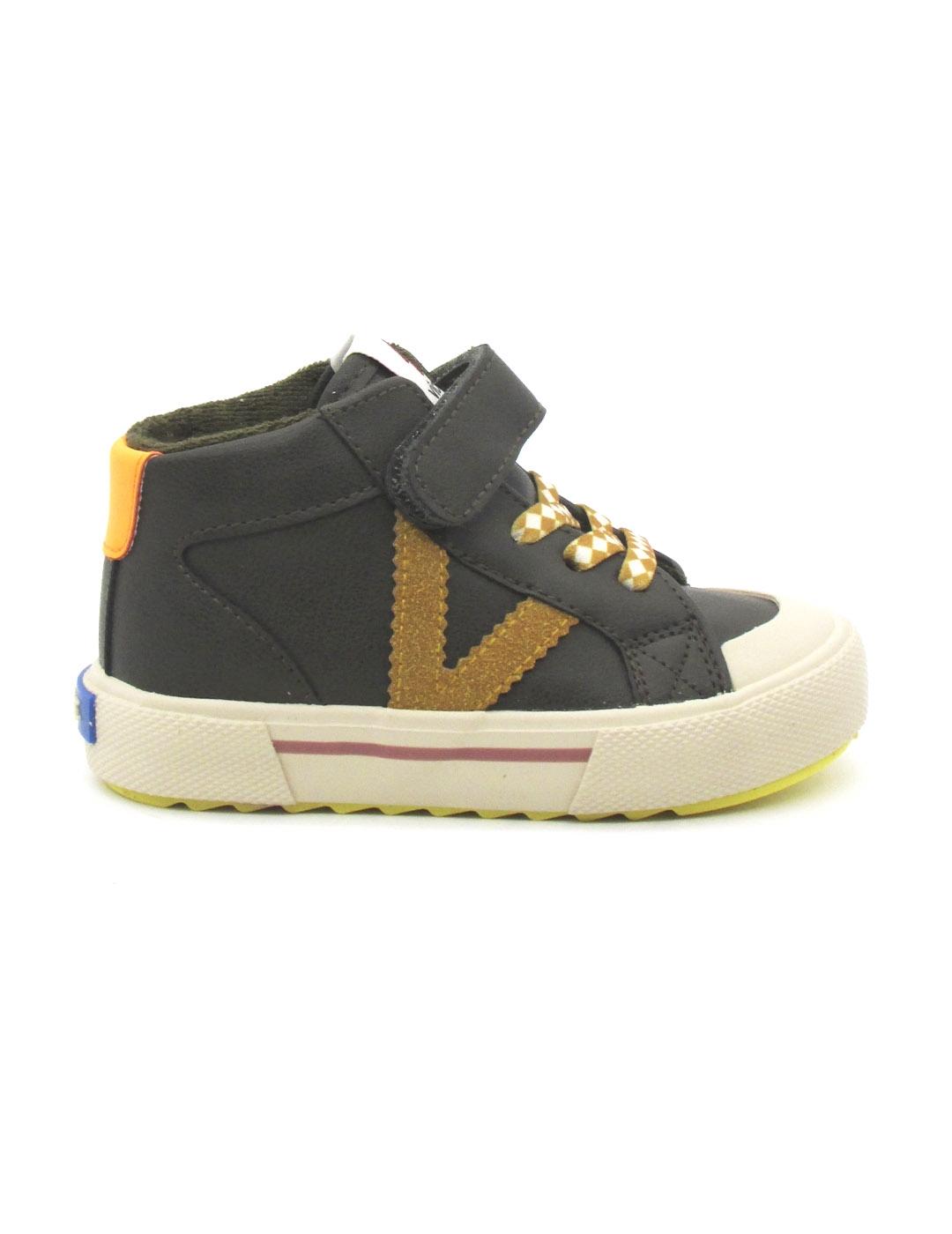 Zapatilla Victoria alta 1065198 kaki para niño