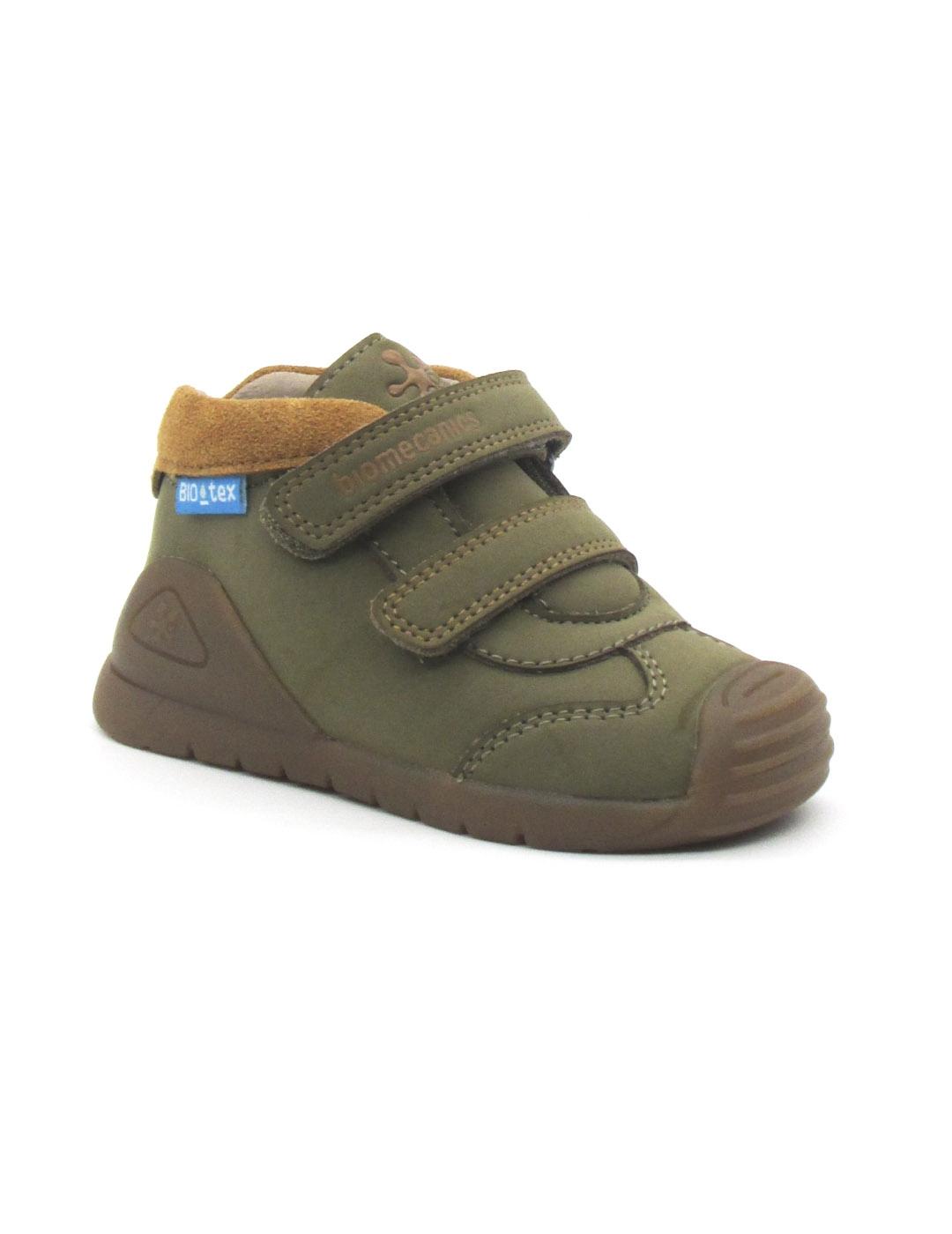 Botin Tex Biomecanics 251134-B801 kaky niño
