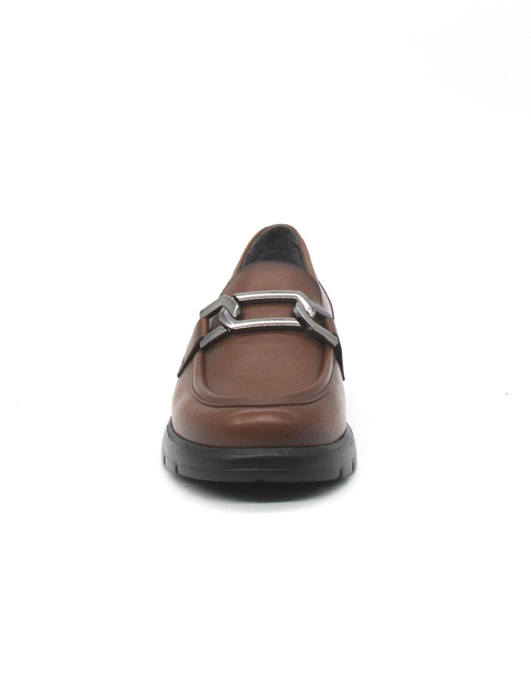 Zapato Fluchos F1794 de color cuero piel