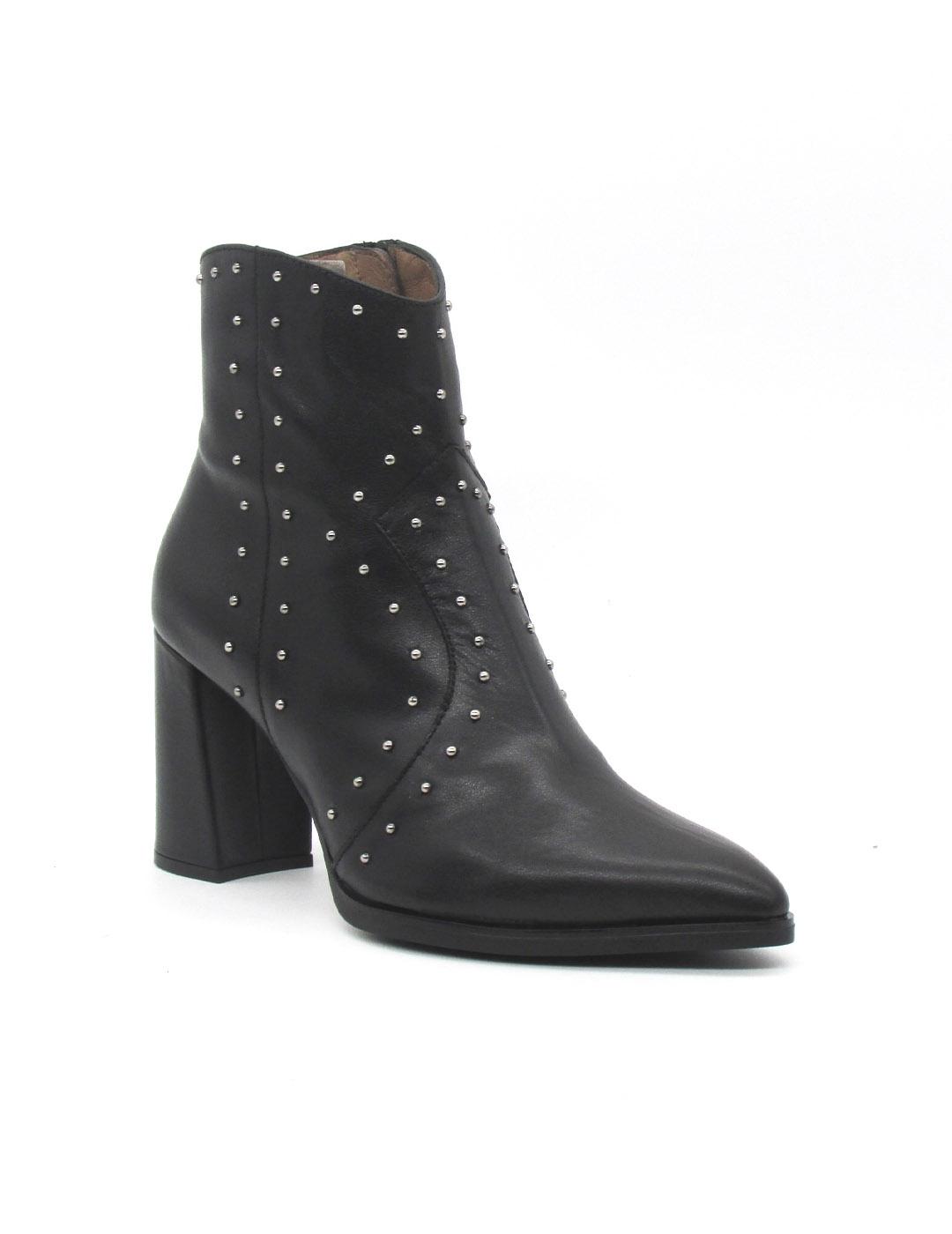 Botín Wonders M-5431 de color negro para mujer