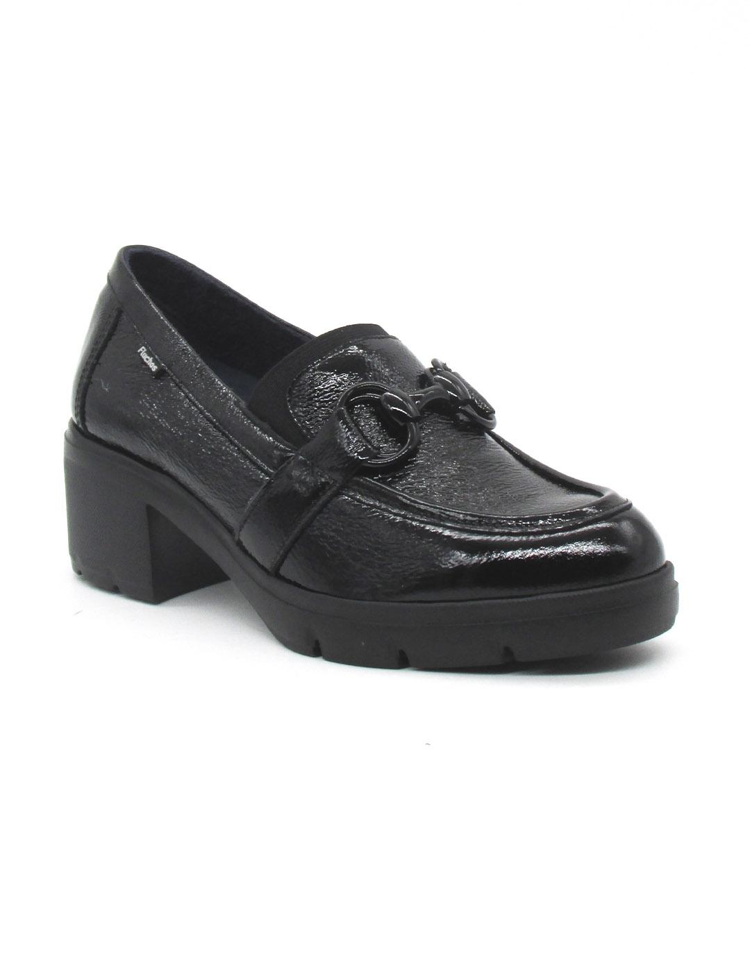 Zapato Fluchos F2111 negro charol tacon