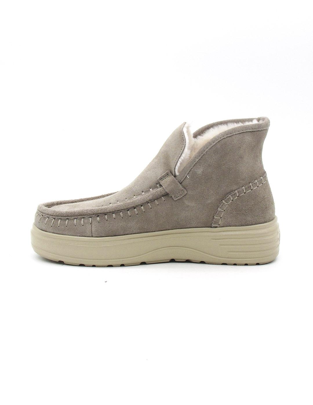 Botin Pitas PERTH de color beige para mujer