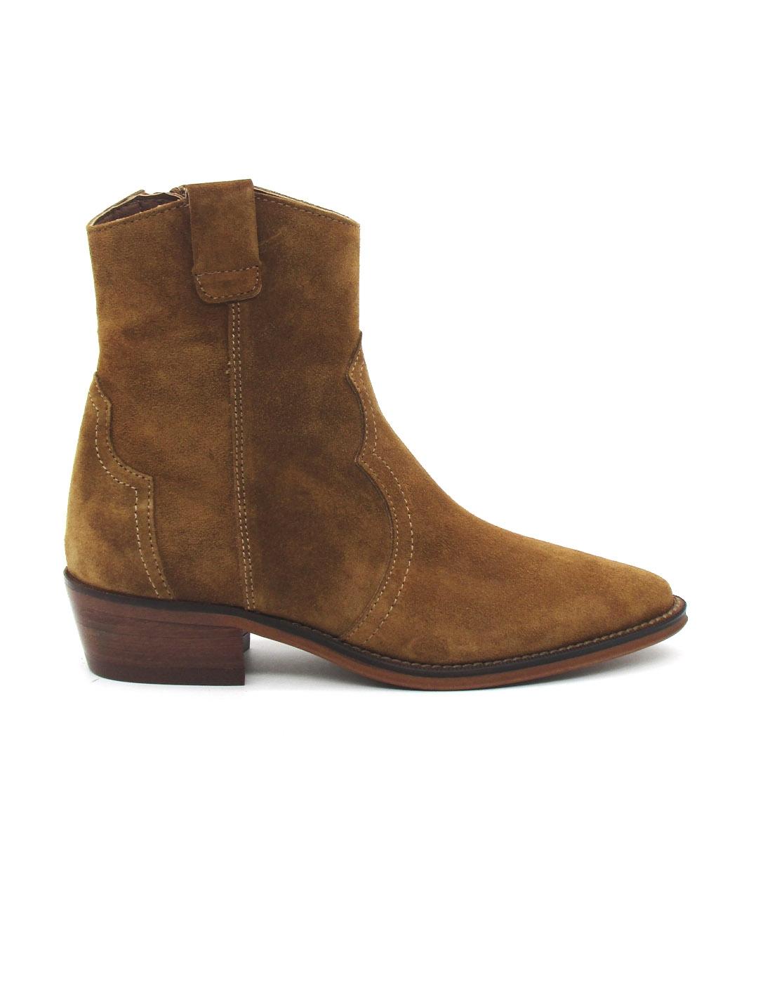 Botin  campero Alpe 2548 color cuero para mujer
