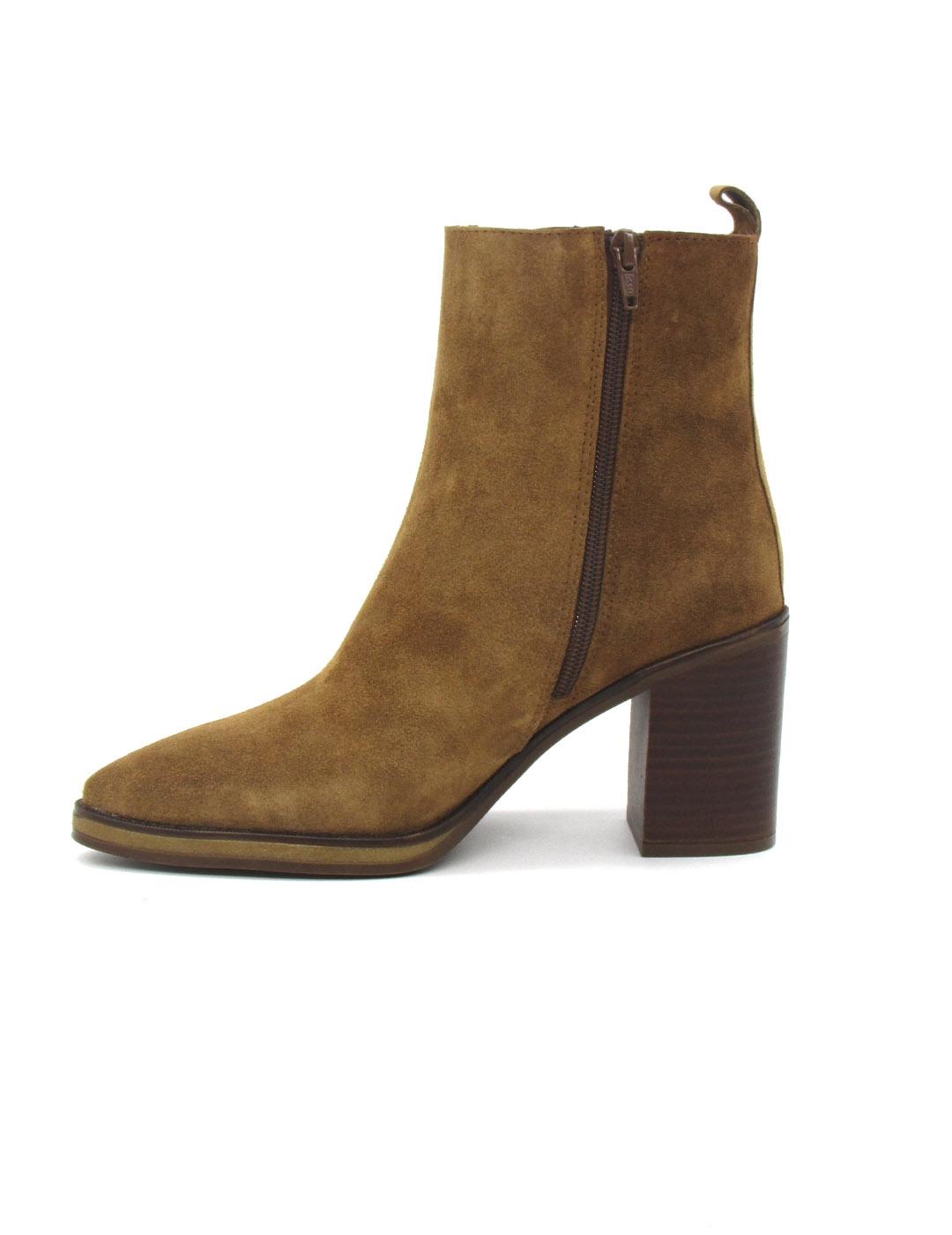 Botin Alpe 5221 en serraje de color cuero mujer