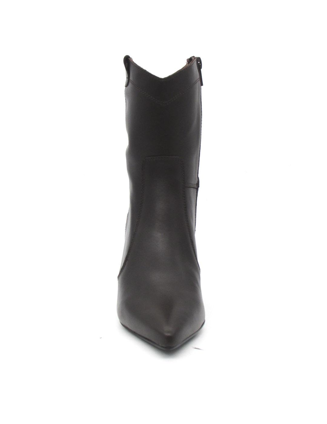 Botin Patricia Miller 6106 color moka para mujer