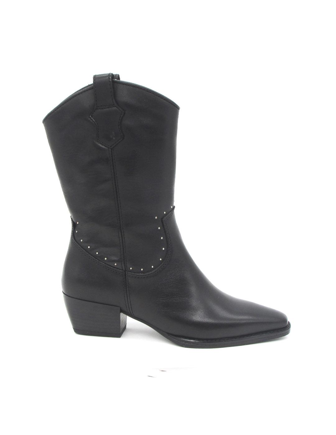Bota campera Vexed 7424-NURIA de color negro